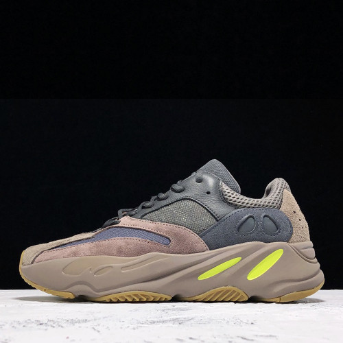 Yeezy Boost 700 Mauve (OG)