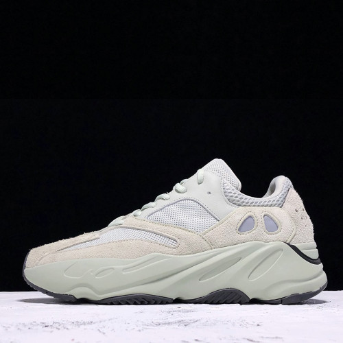 Yeezy Boost 700 Salt (OG)
