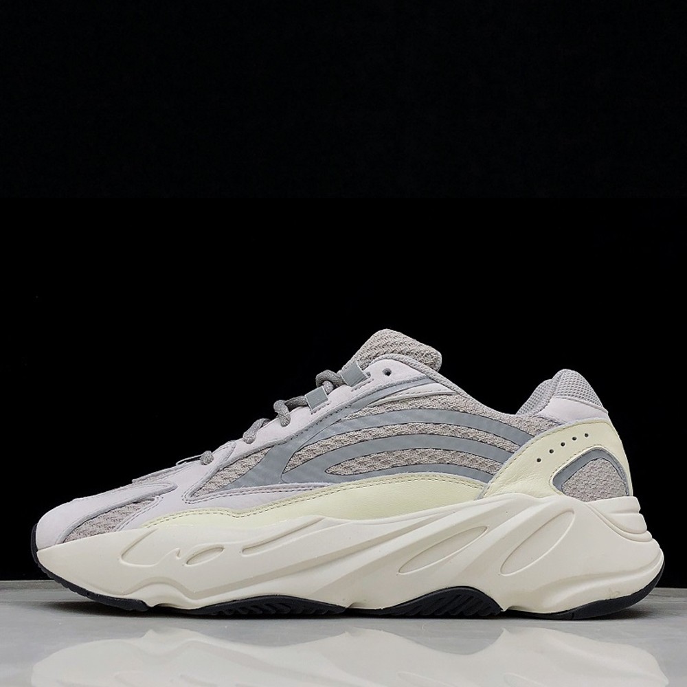 Yeezy Boost 700 V2 Static (OG)