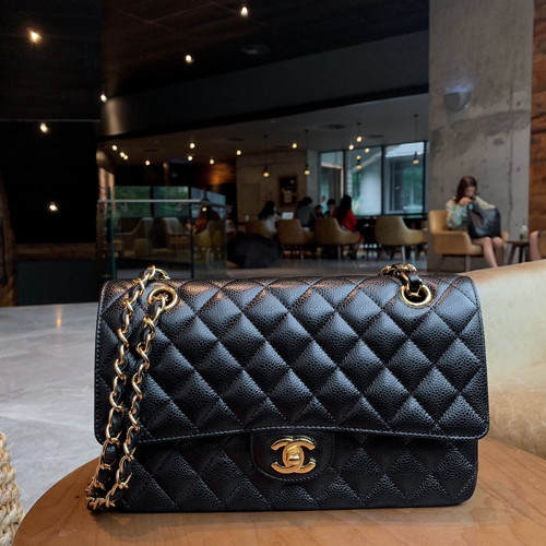 샤넬 클래식 플랩 핸드백 caviar 25cm (Gold)