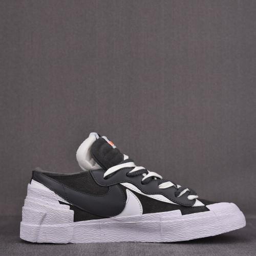 Nike x Sacai Blazer Low Dark Grey (top)