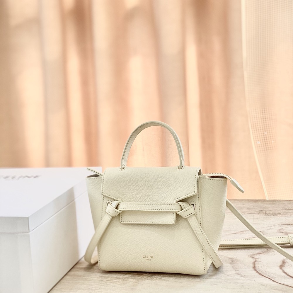 셀린느 Pico Belt Bag 피코 벨트 백 White