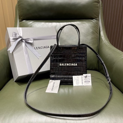 BLCG 572411 SHOPPING XXS 토트백 Black (C)