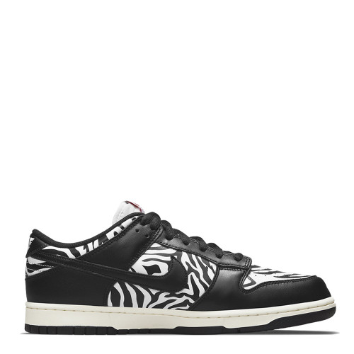 NIKE SB Dunk Low X  Quartersnacks Zebra (M)