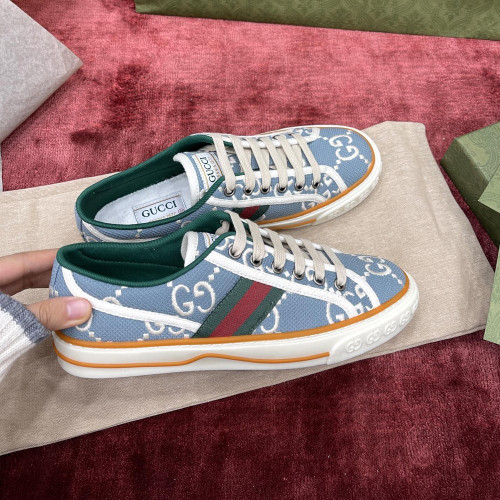 GC Women`s tennis 1977 sneaker light blue