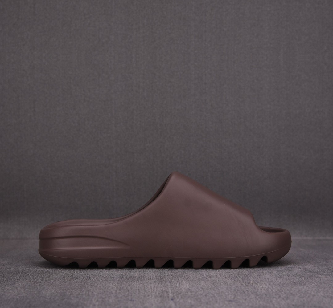 Yeezy Slide Soot G55495 (PK BASF)