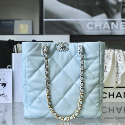 샤넬 AS3519 샤넬 19 쇼핑백 CHANEL 19 SHOPPING BAG Blue