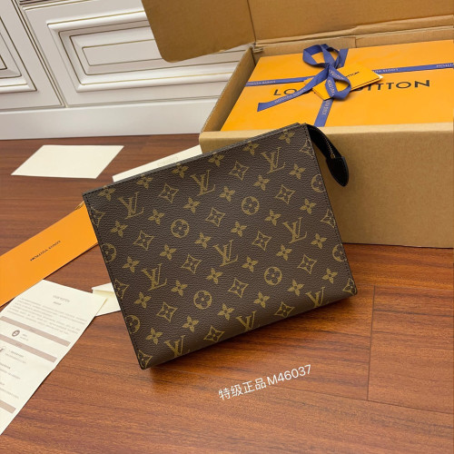 LV 루이비통 M46037 포쉐 토일렛 NM