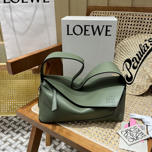 LOW 로에베 퍼즐 호보백 Puzzle Hobo bag Avocado Green