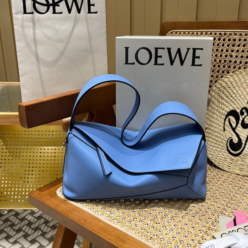 LOW 로에베 퍼즐 호보백 Puzzle Hobo bag Celestine Blue