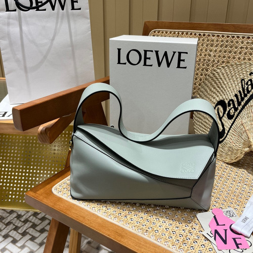 LOW 로에베 퍼즐 호보백 Puzzle Hobo bag Light Grey