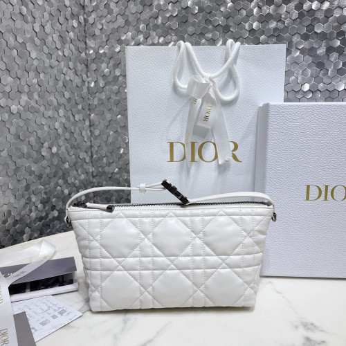 CD 디올 DiorTravel Nomad  디올트래블 노마드 미듐 White