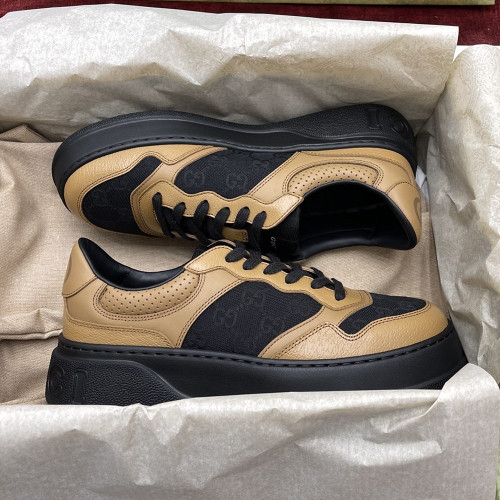 GC 669582 남성 레이스업 스니커즈 Camel Black