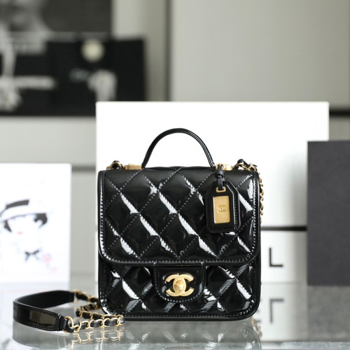 샤넬 AS3652 핸들 장식의 스몰 플랩 백 Black Patent leather