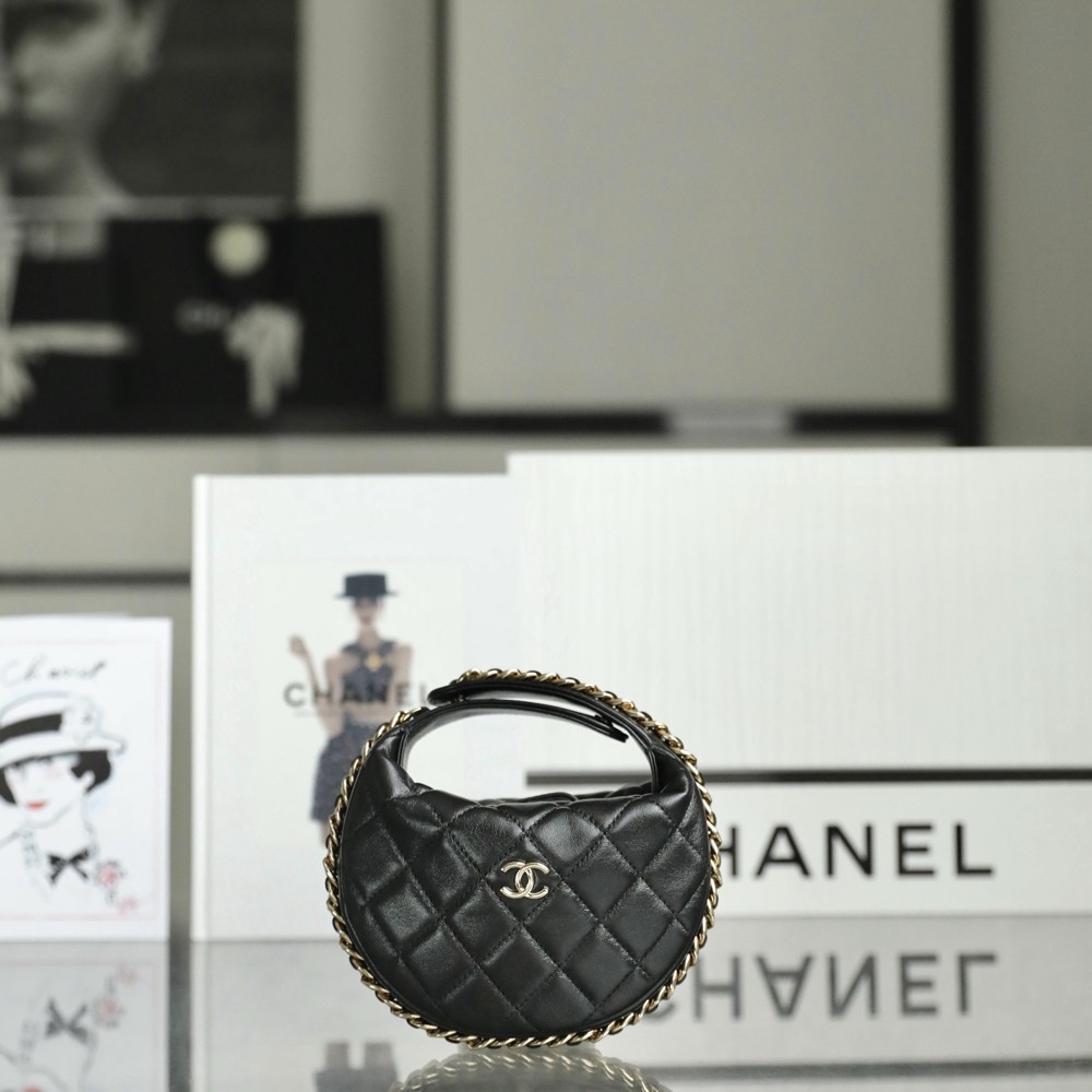 샤넬 AP3095 POUCH 파우치 Black