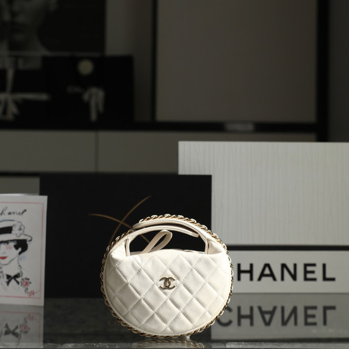 샤넬 AP3095 POUCH 파우치 White