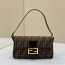 FD 펜디 빈티지 주카 바게트 백 Vintage zucca baguette bag(gold)