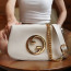 GC 구찌 699268 블론디 숄더백 White