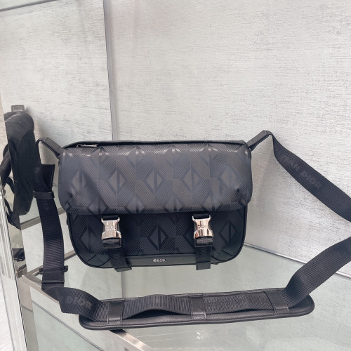 CD DIOR EXPLORER 디올 익스플로러 메신저 백
