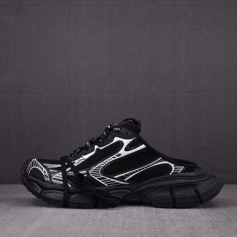 BLCG 3XL Mule Black / White (I8)