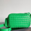 BV 인트레치아토 스몰 카메라 백 Green