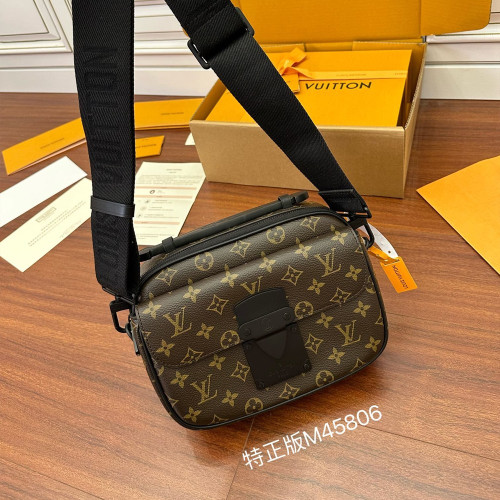 LV M45806 S 락 메신저