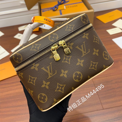 LV 루이비통 M44495 니스 미니