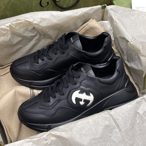 GC Rhyton 라이톤 757857 인터로킹 G 스니커즈 남성용 Black