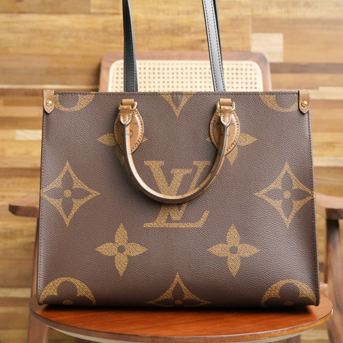 LV 루이비통 M45321 온더고 MM