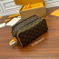LV 루이비통 M46696 돕 키트