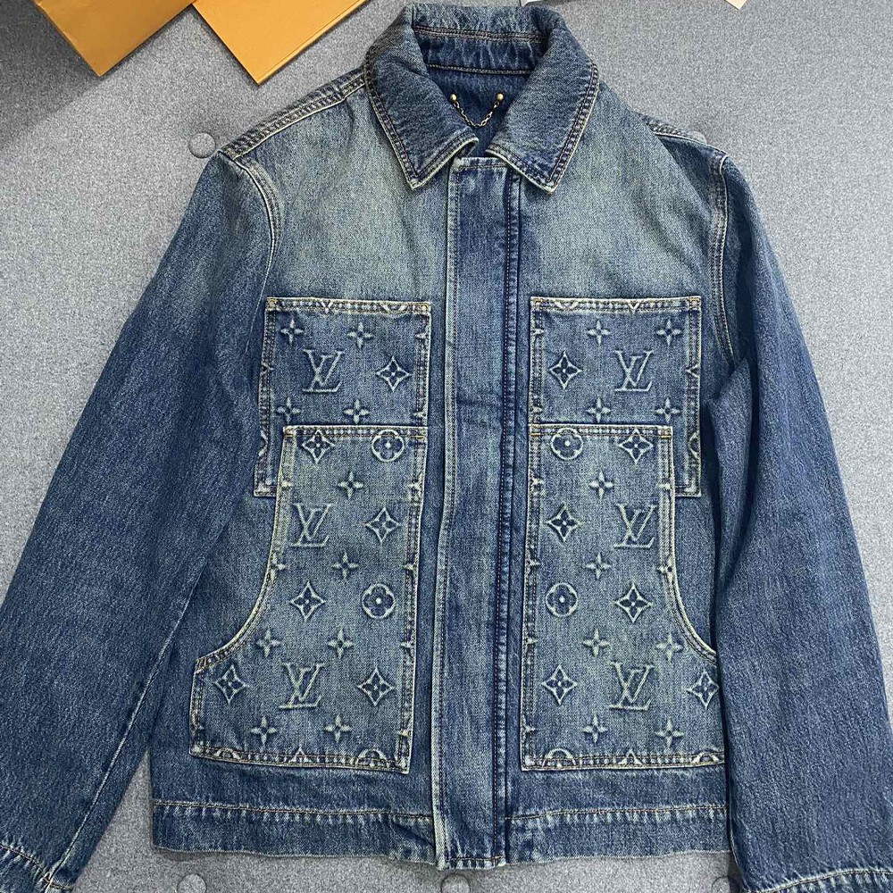 LV Jacket type10