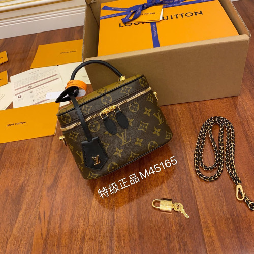 LV 루이비통 M45165 베니티 PM