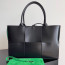 BV 보테가베네타 아르코 토트백 미듐 Black (Green)