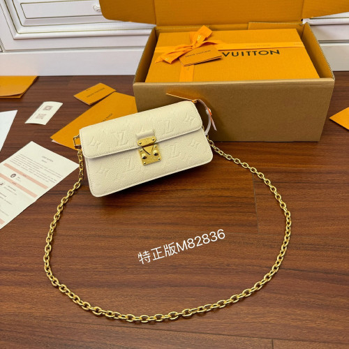 LV 루이비통 M82836 월릿 온 체인 메티스