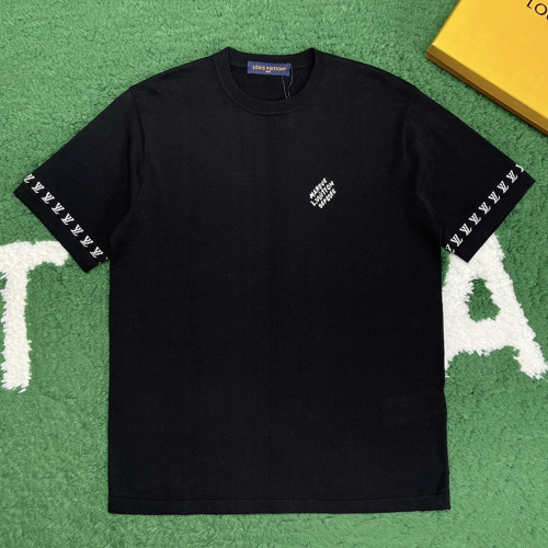 LV Half Sleeve T shirt Type38