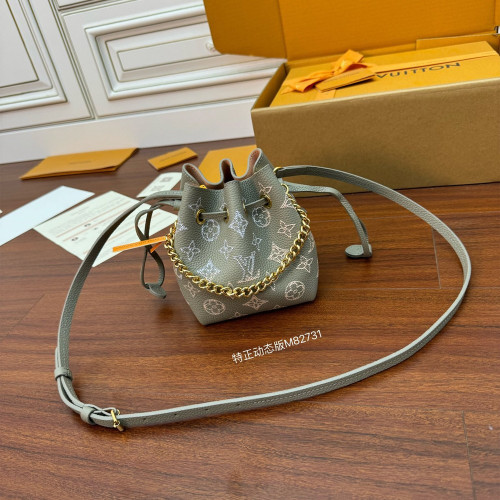 LV 루이비통 M82731 피코 벨라