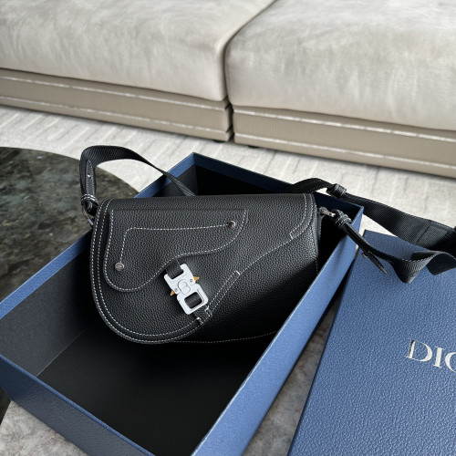 CD 1ADPO325 Saddle 새들 스트랩백 Black