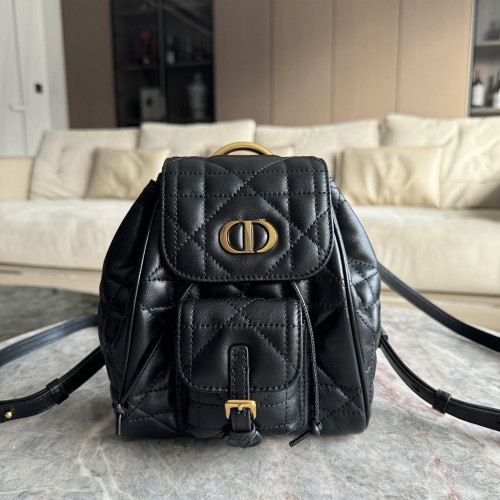CD 디올 M6302UNOZ Dior Caro 카로 스몰 백팩